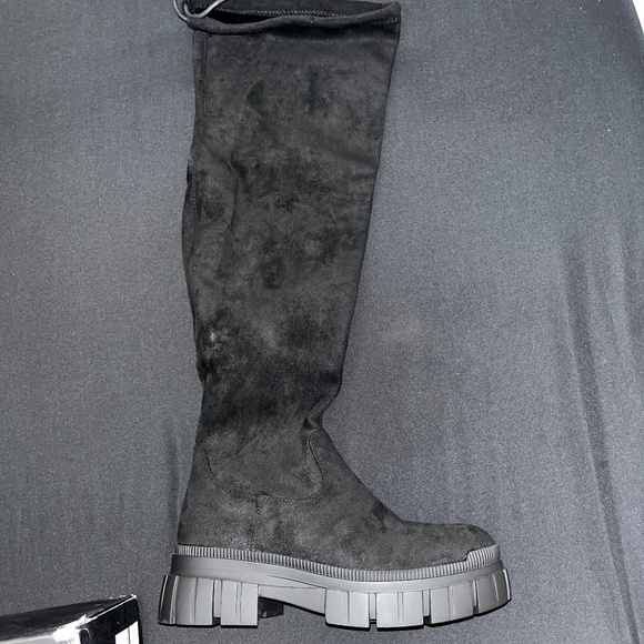 Knee Boots Black - Picture 1 of 5